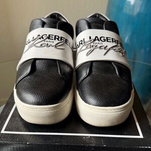 KARL LAGERFELD PARIS Cameli B&W Signature Engraved Leather Sneakers EU38 = US7.5